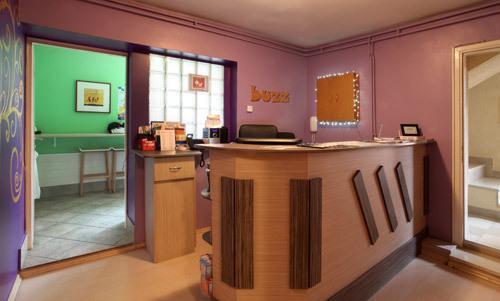 Buzz Hostel ซาเกร็บ ภายนอก รูปภาพ